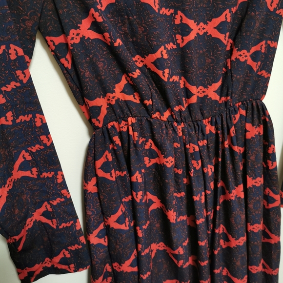 Navy Blue and Red Dress - Picture 3 of 5